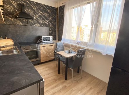 Prodej bytu, 2+1, 66 m²