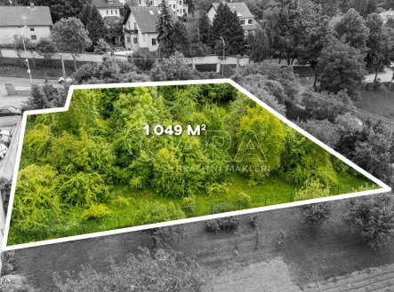 Prodej pozemku pro bydlení, 1 049 m²
