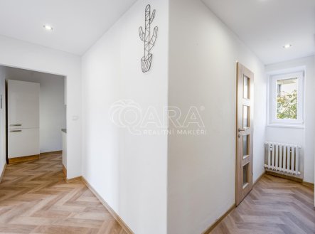 Pronájem bytu, 2+1, 60 m²