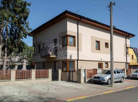 Pronájem bytu, 2+kk, 48 m²