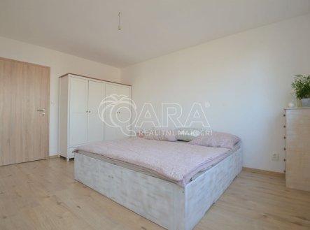 Pronájem bytu, 2+1, 58 m²