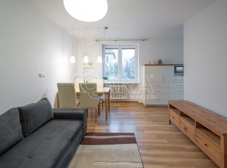 Pronájem bytu, 3+kk, 68 m²