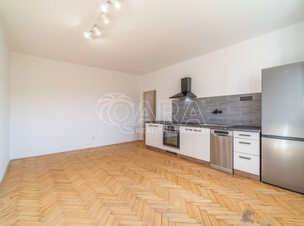 Pronájem bytu, 2+kk, 38 m²