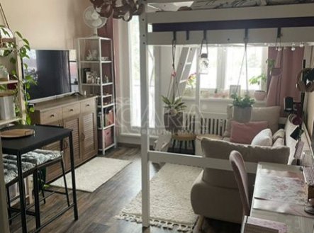 Pronájem bytu, 1+kk, 26 m² obrázek