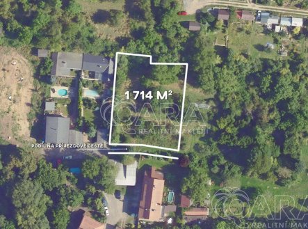 Prodej pozemku pro bydlení, 1 714 m²