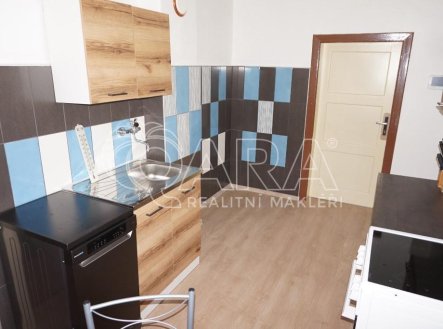 Pronájem bytu, 2+1, 48 m²