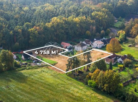 Prodej pozemku pro bydlení, 4 758 m²