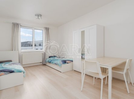Pronájem bytu, 1+kk, 27 m² obrázek