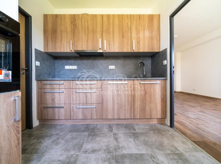 Pronájem bytu, 3+1, 74 m²