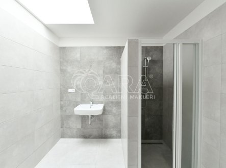 Pronájem bytu, 2+kk, 58 m²