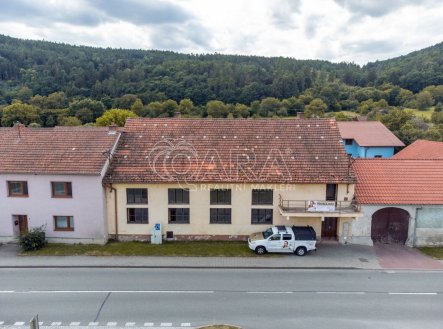 Pronájem obchodní prostory, 440 m²