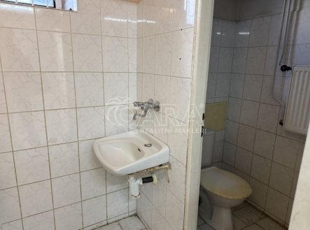 Pronájem obchodní prostory, 28 m²