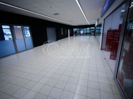 Pronájem obchodní prostory, 55 m²