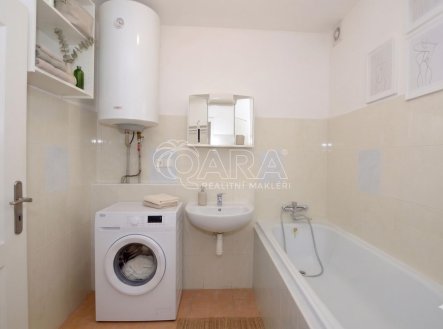 Pronájem bytu, 3+kk, 95 m²