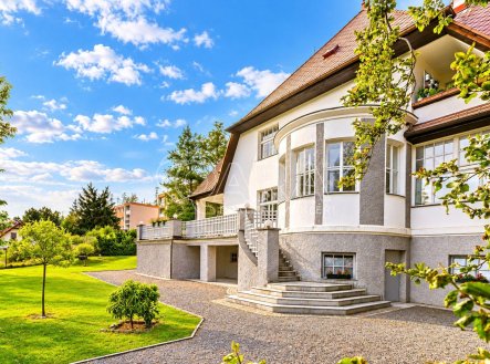 Prodej domu/vily, 747 m²