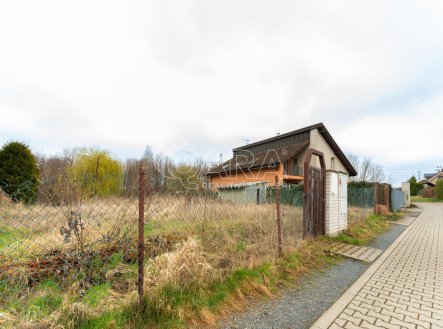 Pronájem pozemku pro bydlení, 585 m²