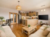 Prodej bytu, 4+kk, 77 m²