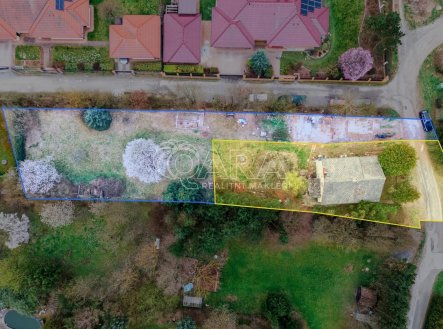 Prodej pozemku pro bydlení, 1 100 m²
