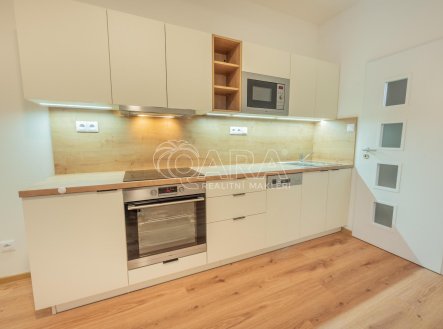 Pronájem bytu, 1+kk, 27,8 m²
