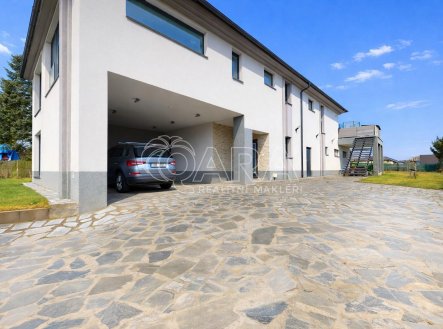 Prodej domu/vily, 486 m²