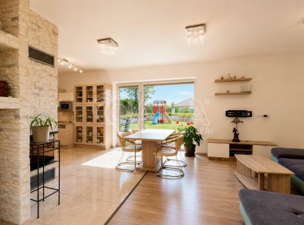 Prodej domu/vily, 486 m²