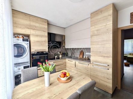 Prodej bytu, 4+1, 92 m²