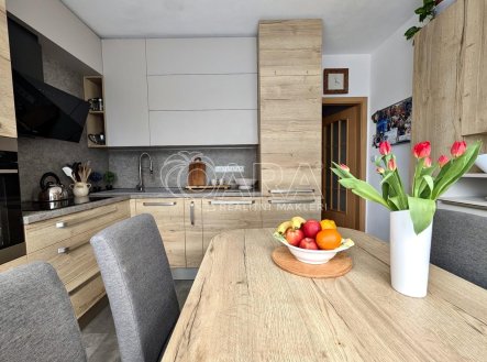 Prodej bytu, 4+1, 92 m²