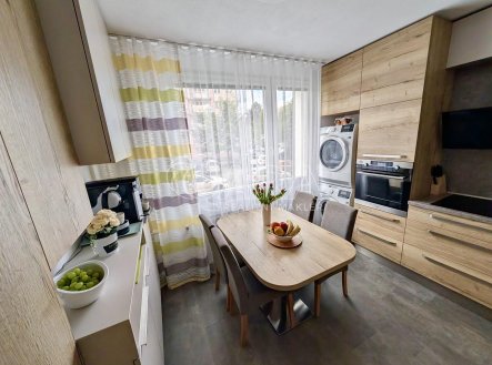 Prodej bytu, 4+1, 92 m²