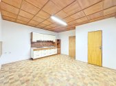 Pronájem bytu, atypický, 64 m²