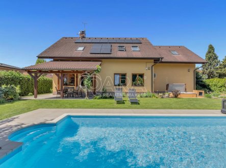 Prodej domu/vily, 255 m²