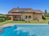 Prodej - dům/vila, 255 m²