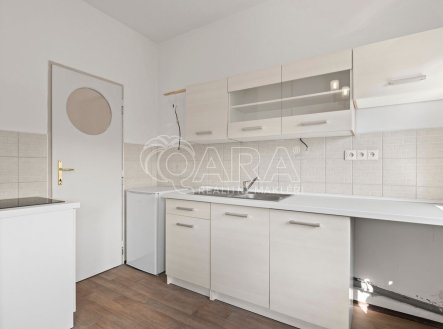 Pronájem bytu, 2+kk, 45 m²