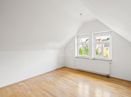 Prodej domu/vily, 343 m²