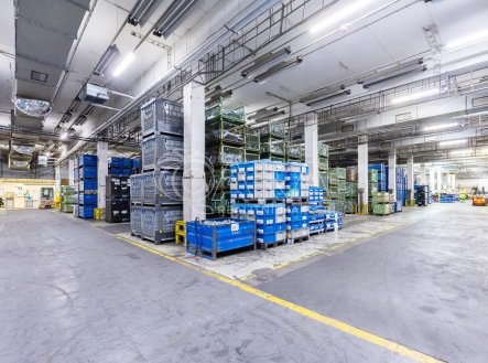 Pronájem výrobní prostory, 3 025 m²