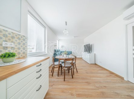 Prodej bytu, 4+kk, 111 m²