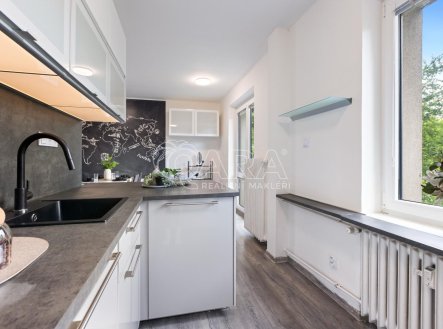 Elišky Přemyslovny 37.jpg | Prodej bytu, 4+kk, 96 m²