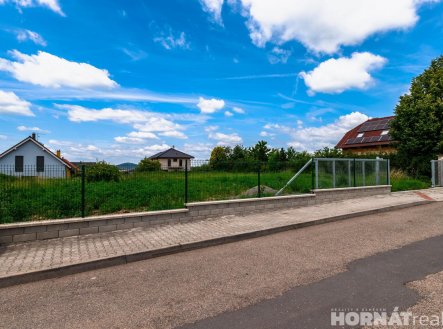 Prodej pozemku pro bydlení, 911 m²