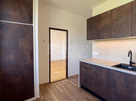 Pronájem bytu, 2+1, 53 m²
