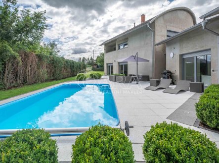 Prodej domu/vily, 274 m²