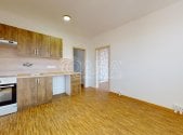 Pronájem bytu, 1+1, 37 m²