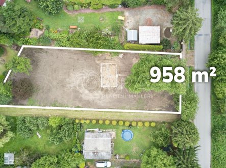 Prodej pozemku pro bydlení, 958 m²