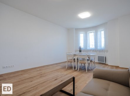 Prodej bytu, 2+1, 71 m²