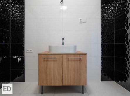 Prodej bytu, 2+1, 68,4 m²