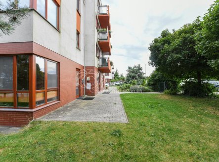Prodej obchodní prostory, 56,2 m²