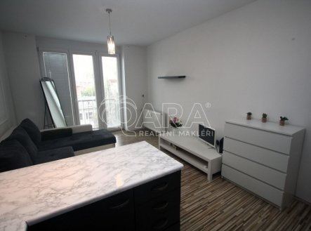 Pronájem bytu, 2+kk, 36 m²