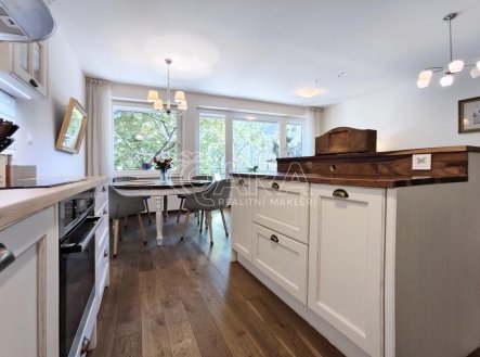 Pronájem bytu, 3+kk, 81 m²