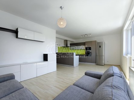 Pronájem bytu, 3+kk, 73 m²
