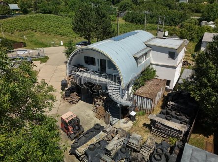 Prodej výrobní prostory, 585 m²