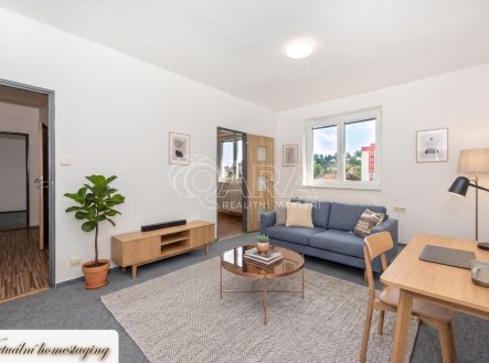 Pronájem bytu, 2+1, 53 m² obrázek