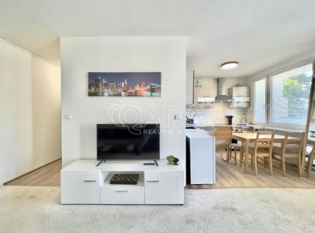 Pronájem bytu, 3+kk, 75 m²